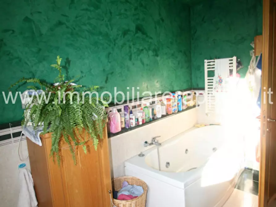 Immagine 7 di Appartamento in vendita  a Sinalunga