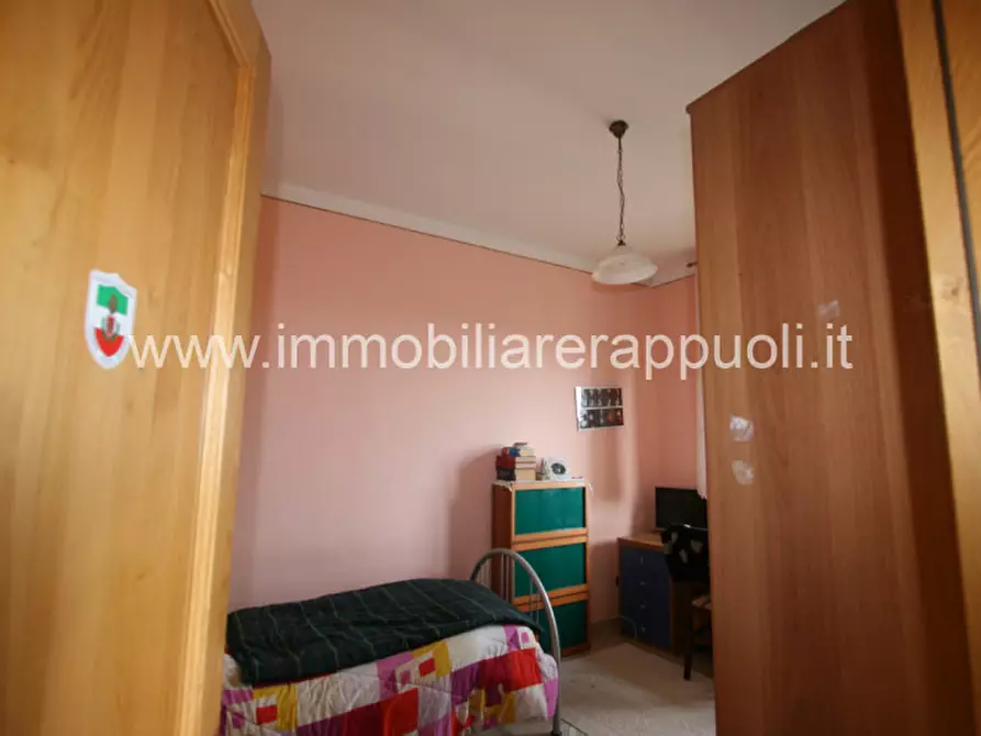 Immagine 9 di Appartamento in vendita  a Sinalunga