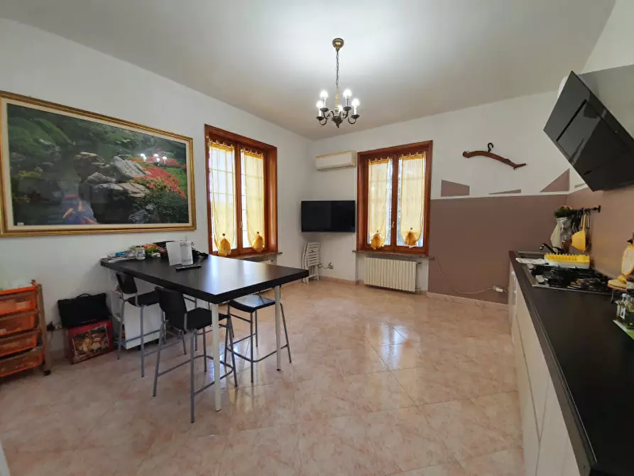 Immagine 1 di Appartamento in vendita  in Strada Romitaggio n.2 a Fontevivo