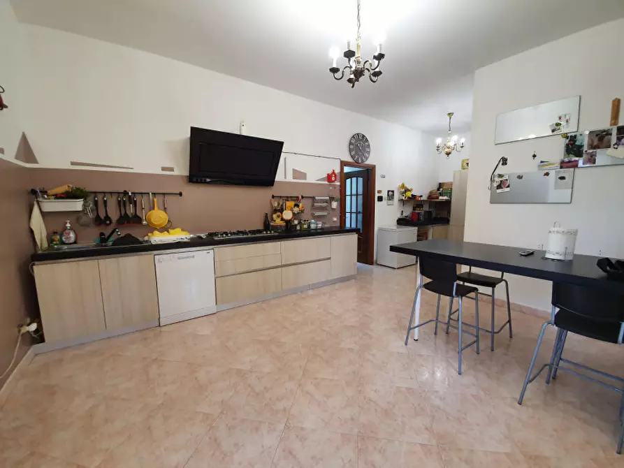 Immagine 2 di Appartamento in vendita  in Strada Romitaggio n.2 a Fontevivo