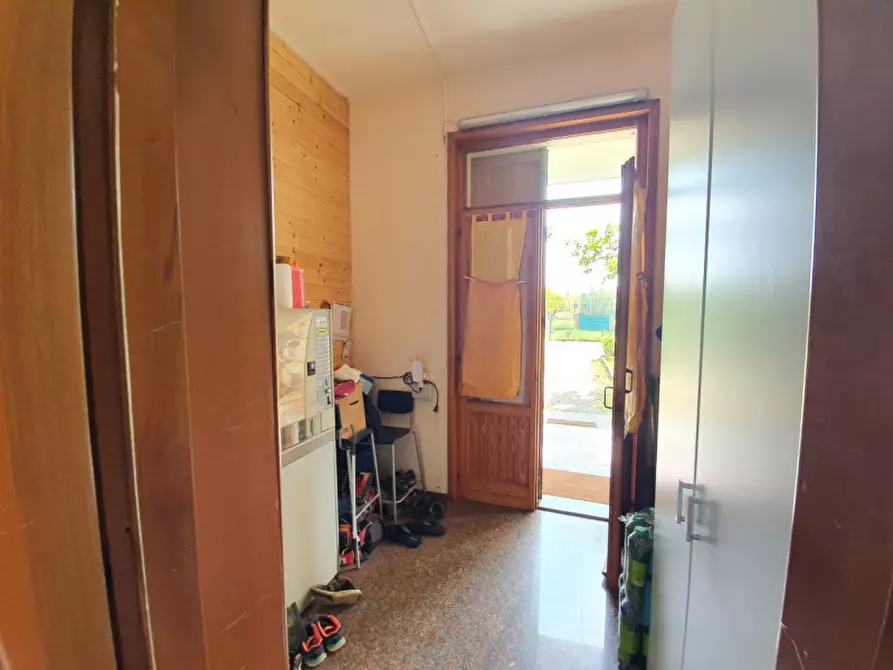 Immagine 9 di Appartamento in vendita  in Strada Romitaggio n.2 a Fontevivo