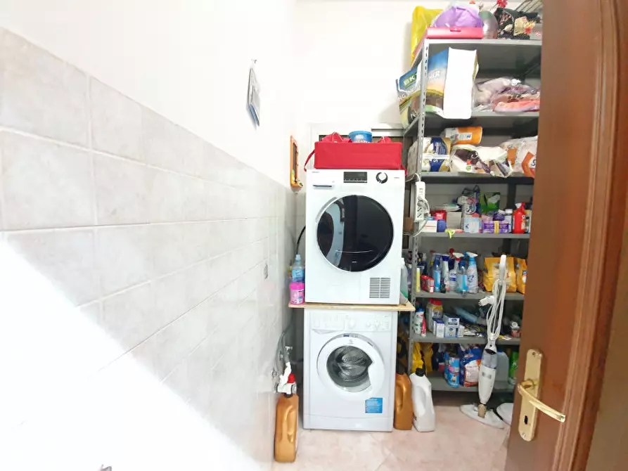 Immagine 12 di Appartamento in vendita  in Strada Romitaggio n.2 a Fontevivo