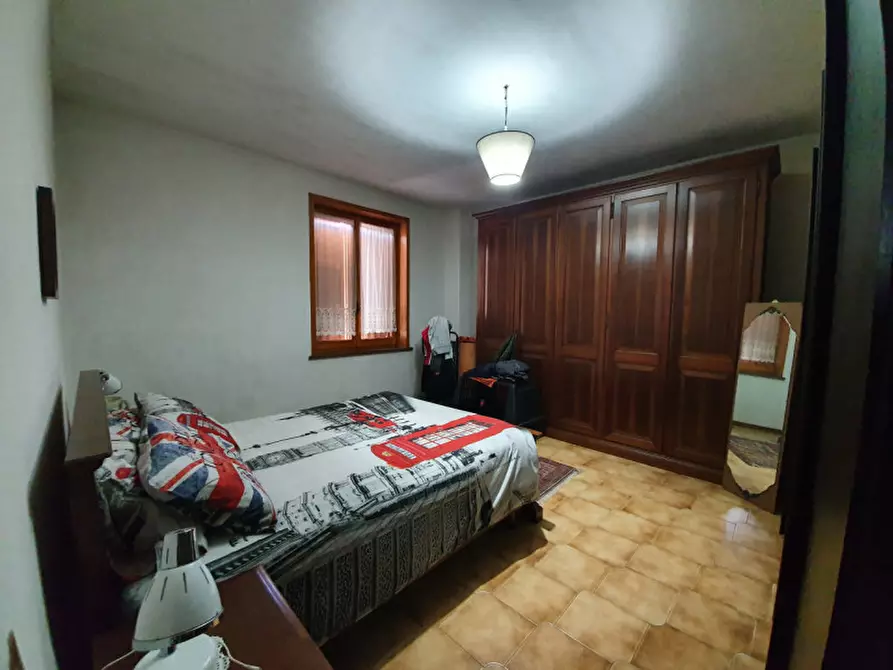 Immagine 5 di Appartamento in vendita  in Strada Romitaggio n.2 a Fontevivo