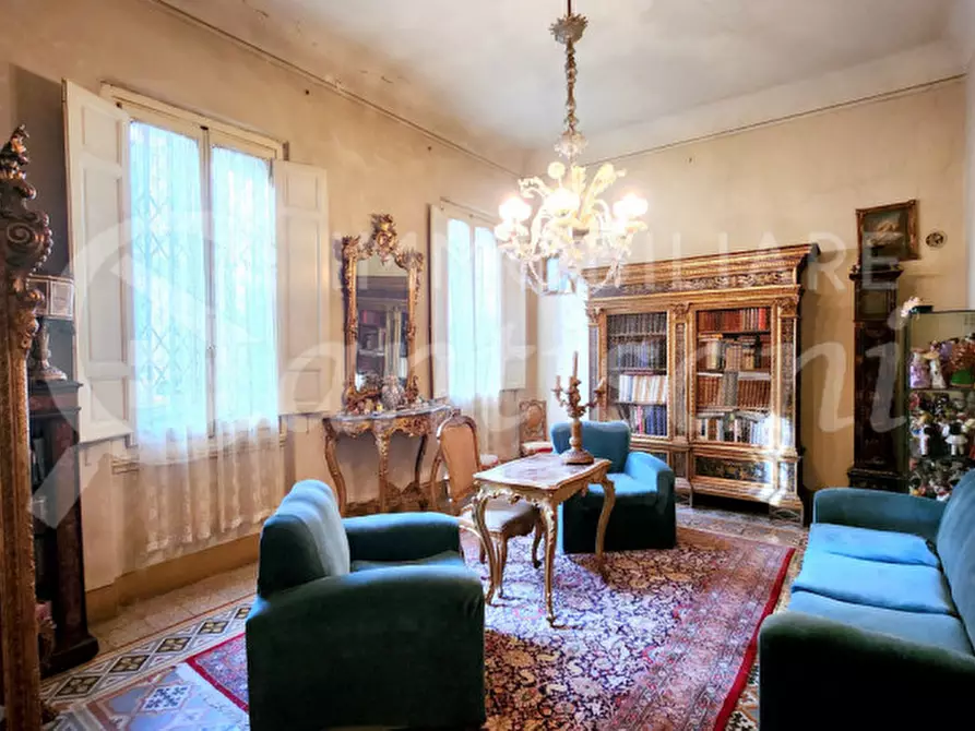 Immagine 2 di Casa indipendente in vendita  in via Duprè a Firenze