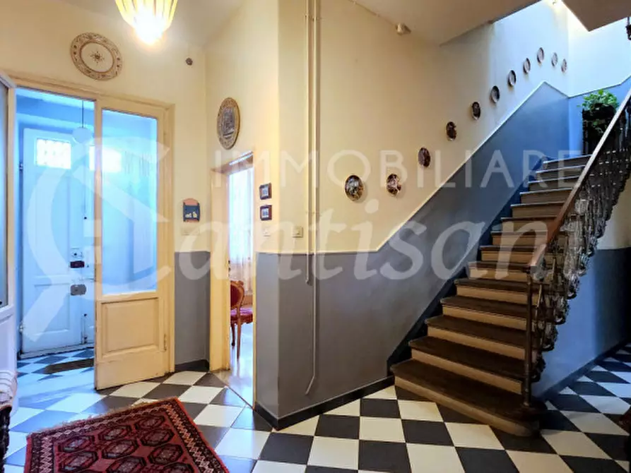 Immagine 5 di Casa indipendente in vendita  in via Duprè a Firenze