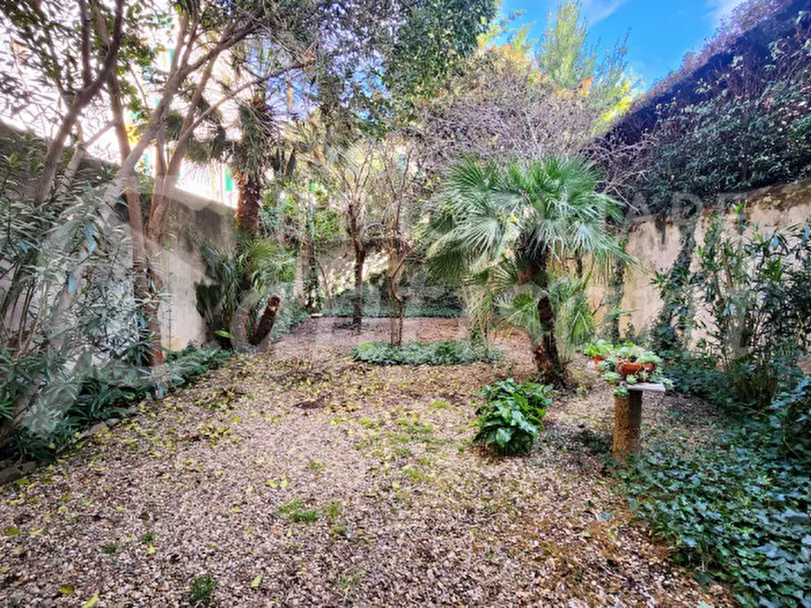 Immagine 22 di Casa indipendente in vendita  in via Duprè a Firenze