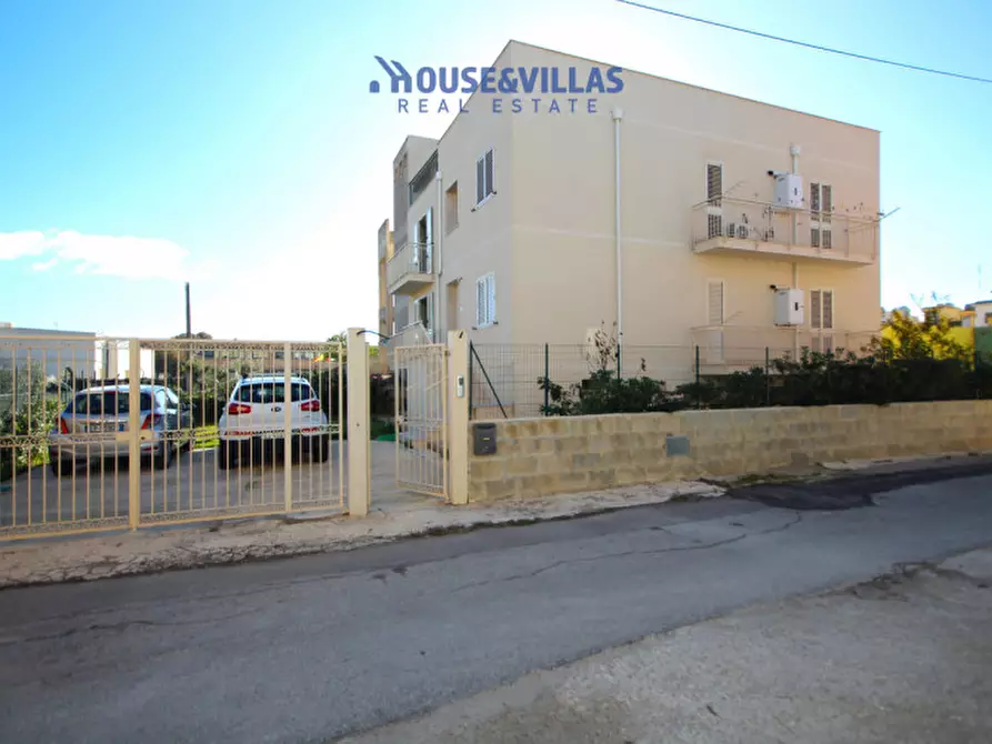 Immagine 4 di Villa in vendita  in viale papa giovanni paolo secondo a Avola