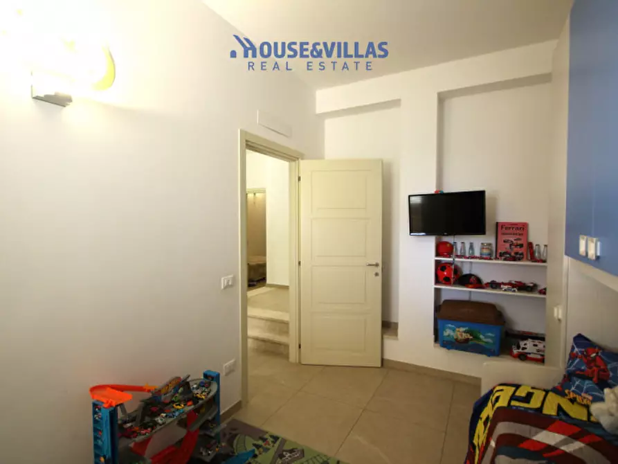 Immagine 18 di Villa in vendita  in viale papa giovanni paolo secondo a Avola