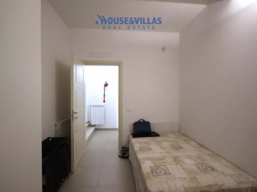 Immagine 26 di Villa in vendita  in viale papa giovanni paolo secondo a Avola