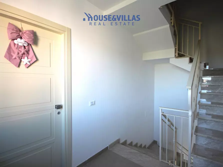 Immagine 27 di Villa in vendita  in viale papa giovanni paolo secondo a Avola