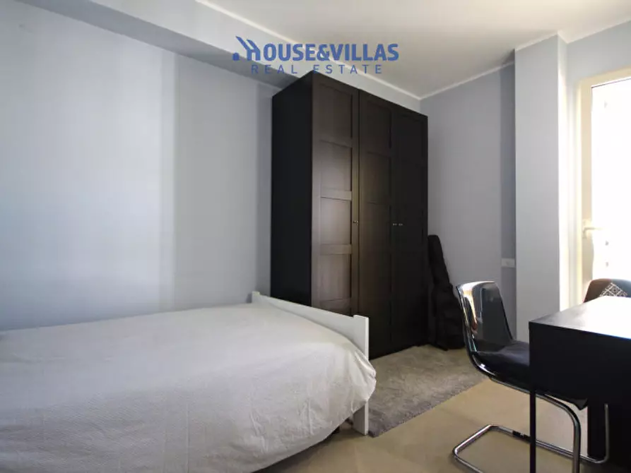 Immagine 29 di Villa in vendita  in viale papa giovanni paolo secondo a Avola