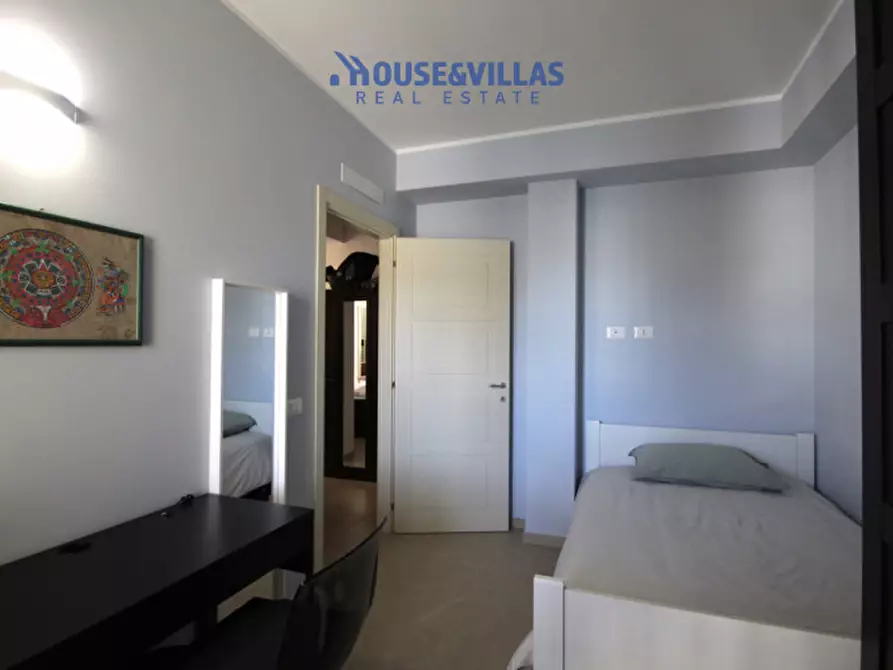 Immagine 30 di Villa in vendita  in viale papa giovanni paolo secondo a Avola