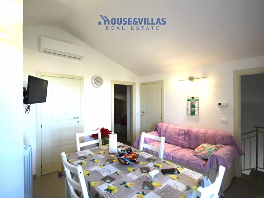 Immagine 39 di Villa in vendita  in viale papa giovanni paolo secondo a Avola