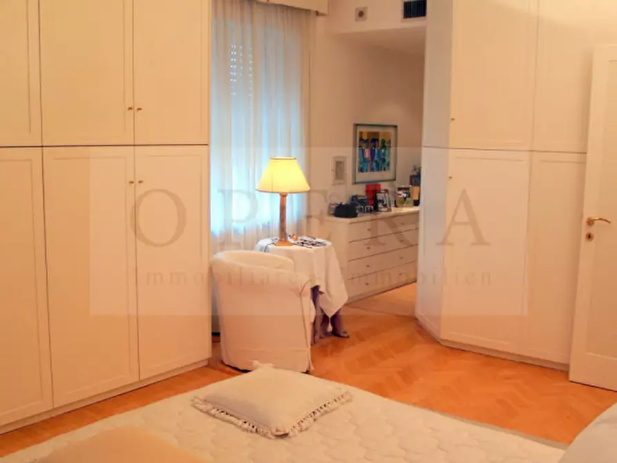 Immagine 10 di Attico in vendita  in Via Col di Lana a Bolzano