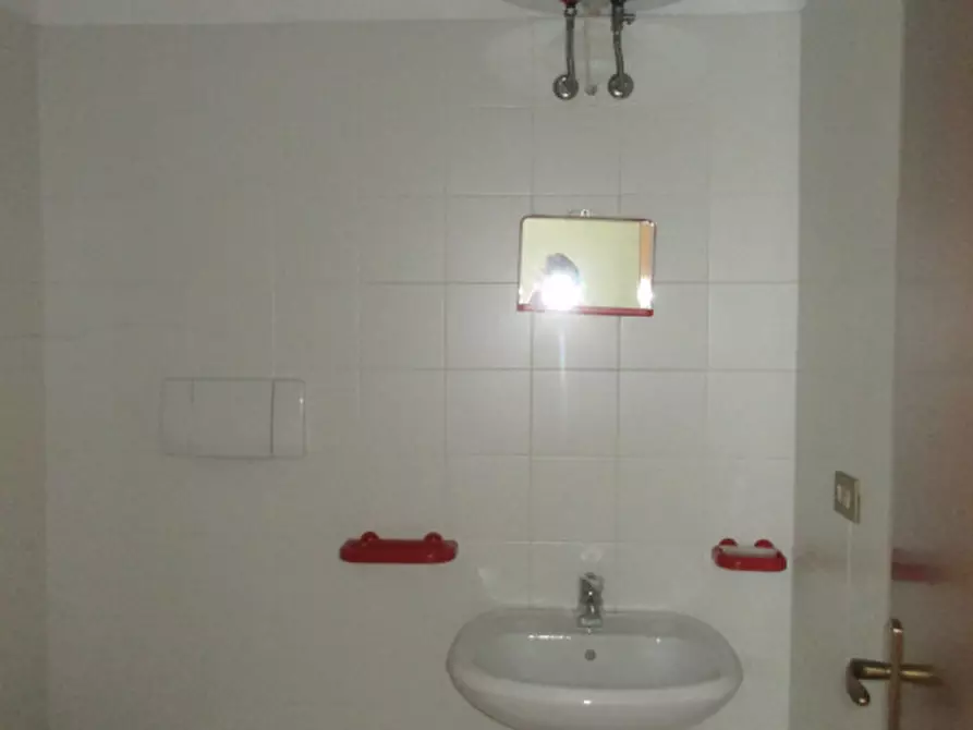 Immagine 12 di Ufficio in affitto  in Via Ticino, 31 a Altavilla Vicentina