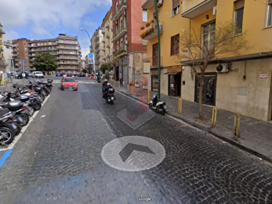 Immagine 1 di Magazzino in vendita  in VIA GIROLAMO SANTACROCE adiacenze Piazza Leonardo a Napoli