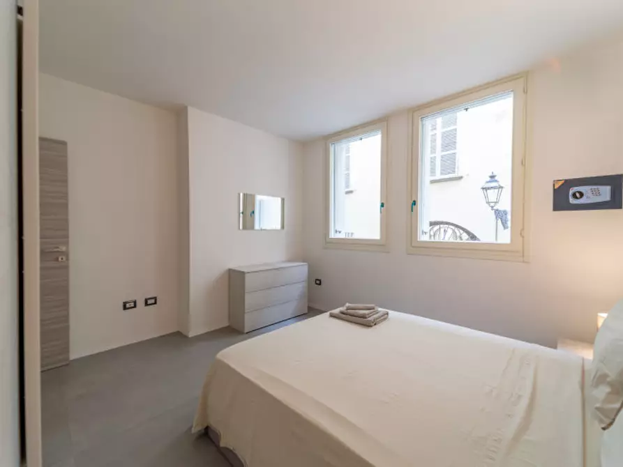 Immagine 23 di Appartamento in affitto  in Borgo Tommasini a Parma