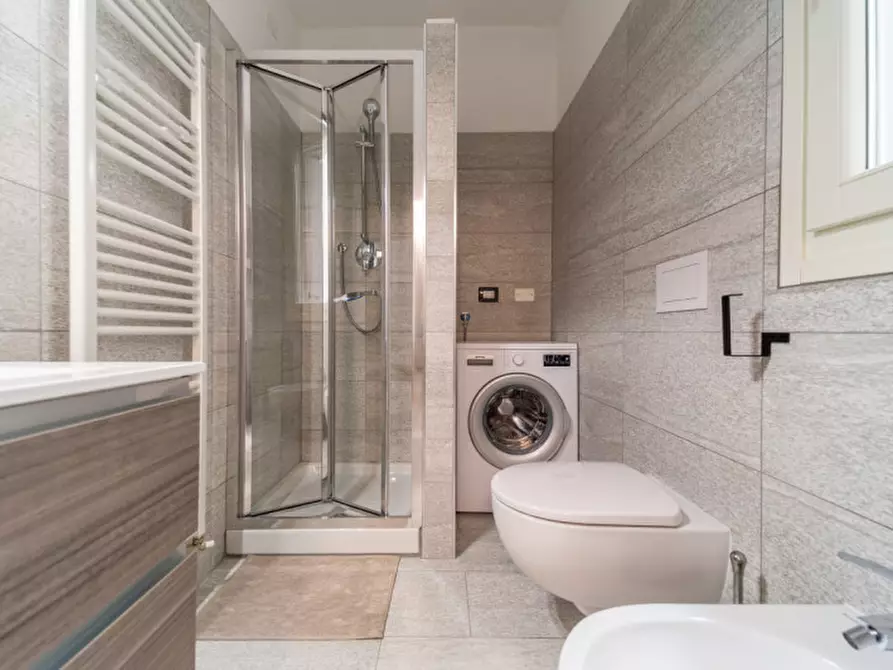 Immagine 28 di Appartamento in affitto  in Borgo Tommasini a Parma