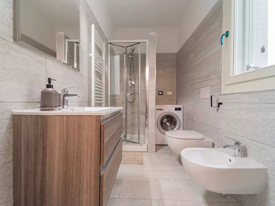 Immagine 29 di Appartamento in affitto  in Borgo Tommasini a Parma