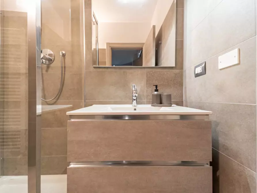 Immagine 33 di Appartamento in affitto  in Borgo Tommasini a Parma