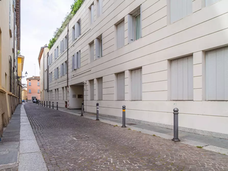 Immagine 36 di Appartamento in affitto  in Borgo Tommasini a Parma