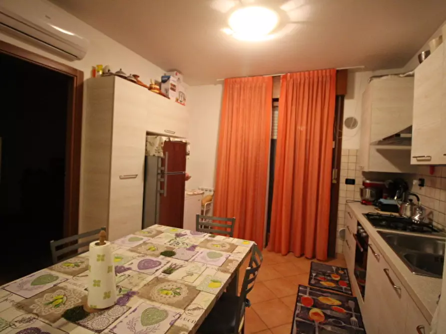 Immagine 1 di Appartamento in vendita  a Cavarzere