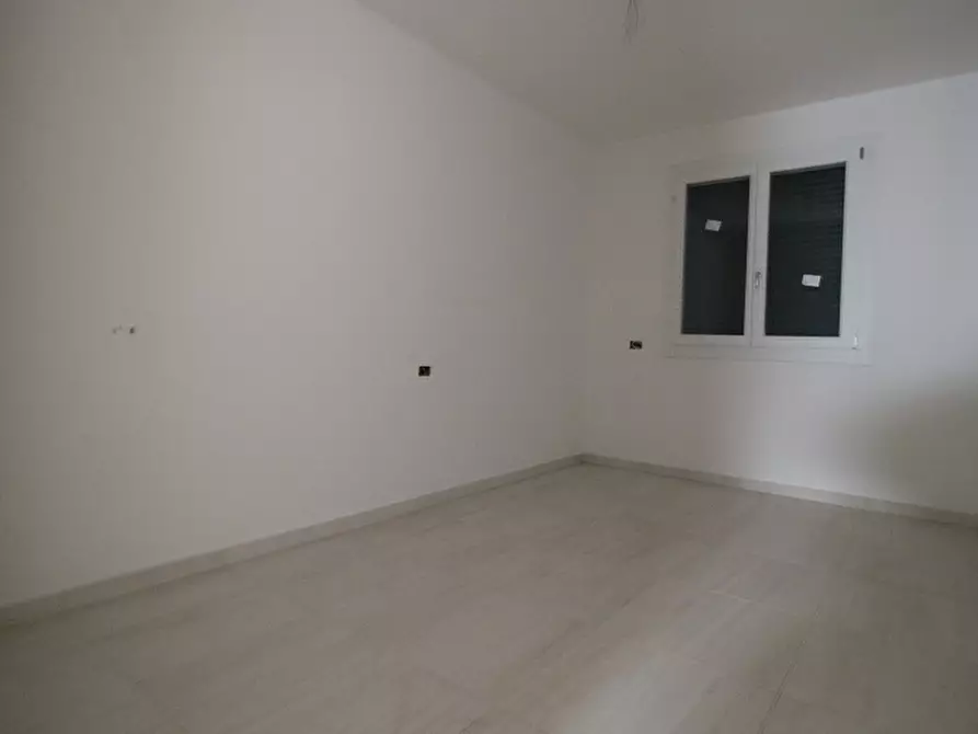 Immagine 4 di Casa bifamiliare in vendita  a Cavarzere