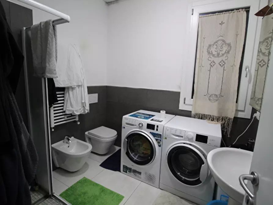 Immagine 6 di Casa bifamiliare in vendita  a Cavarzere