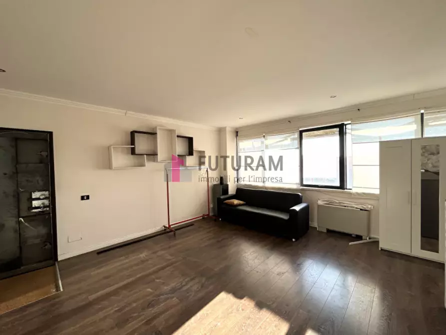 Immagine 16 di Ufficio in affitto  in via del santo a Limena