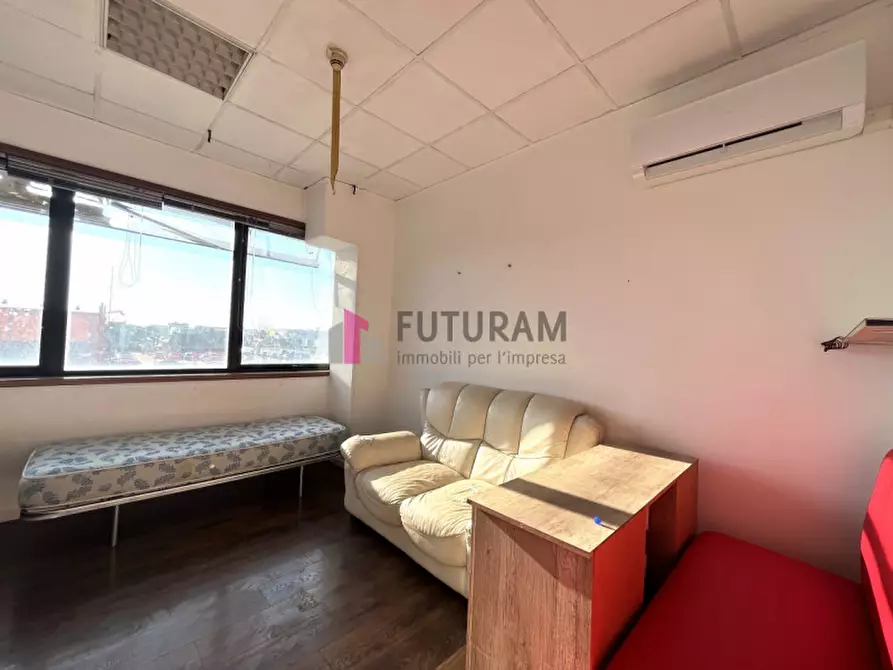 Immagine 18 di Ufficio in affitto  in via del santo a Limena