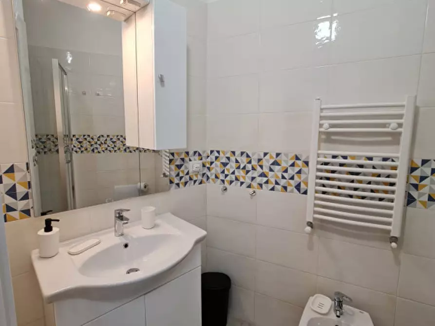 Immagine 5 di Appartamento in affitto  in Via Cardinale Filomarino a Napoli