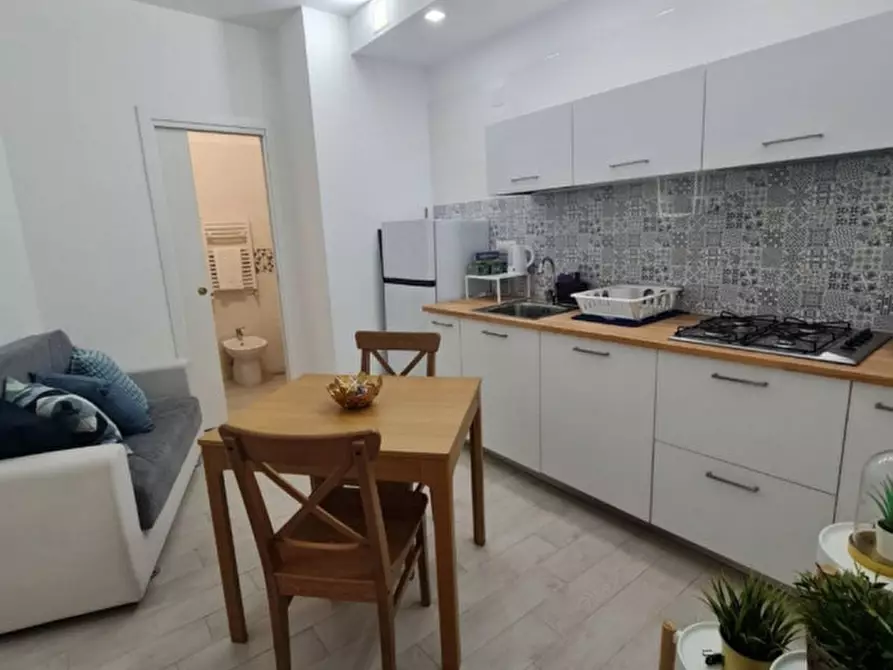 Immagine 3 di Appartamento in vendita  in Via Cardinale Filomarino a Napoli