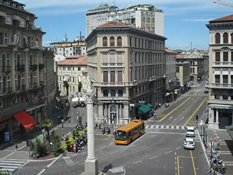 Immagine 1 di Ufficio in vendita  in VIA SANT'ANDREA a Padova