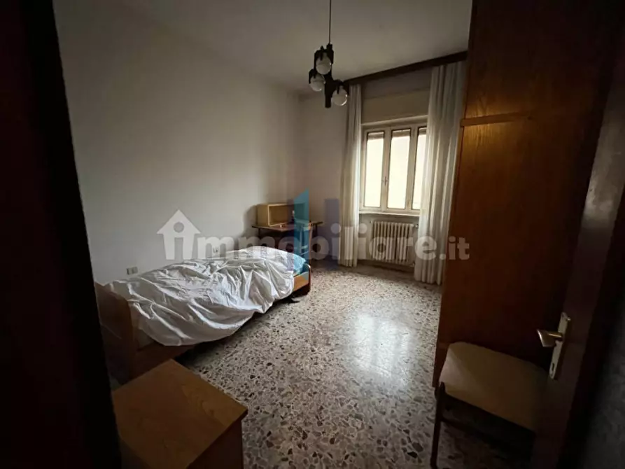 Immagine 10 di Casa indipendente in vendita  in Via Santa Lucia a Mozzo