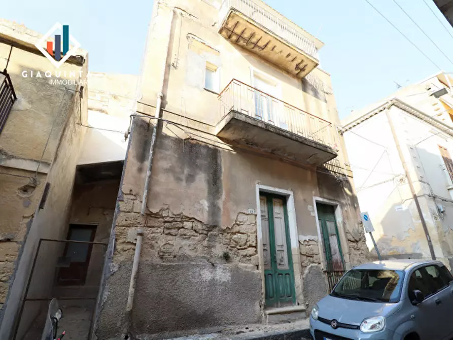 Immagine 2 di Casa indipendente in vendita  in via Scala n.04 a Palagonia