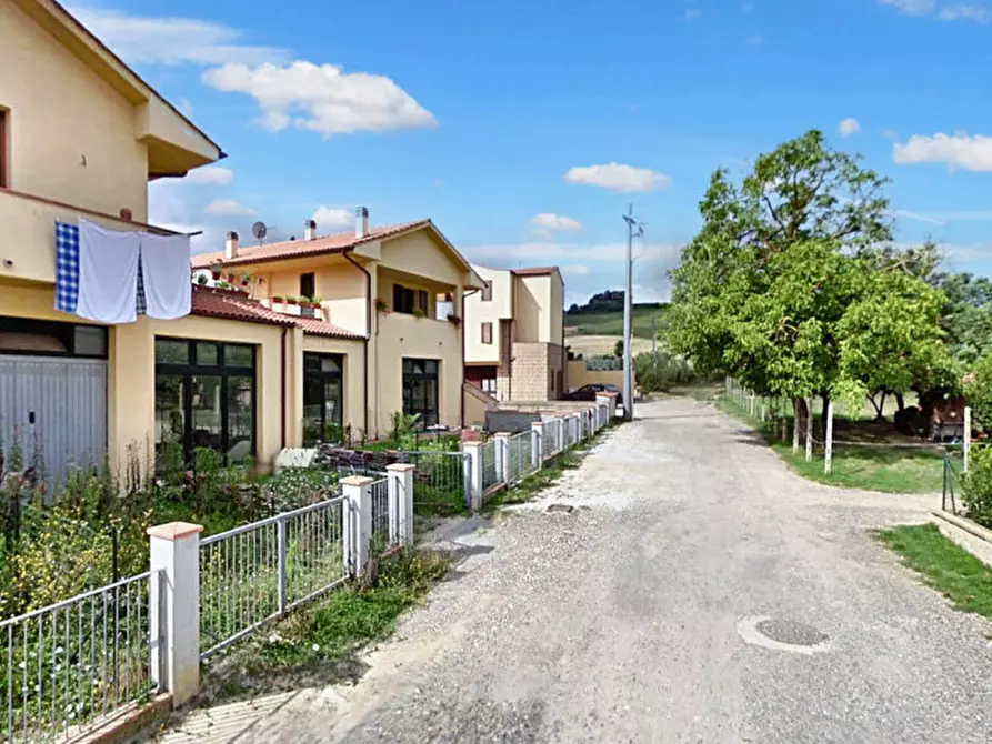 Immagine 5 di Terreno in vendita  in C. da Peschiera, N. snc a Macerata