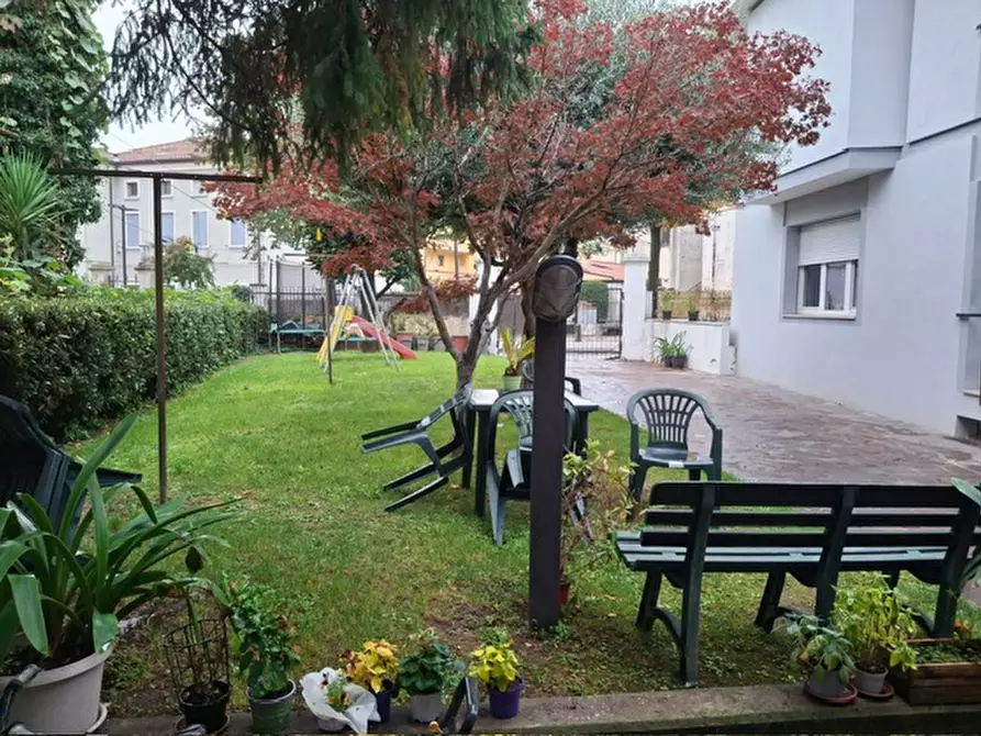 Immagine 8 di Casa bifamiliare in vendita  a Monselice