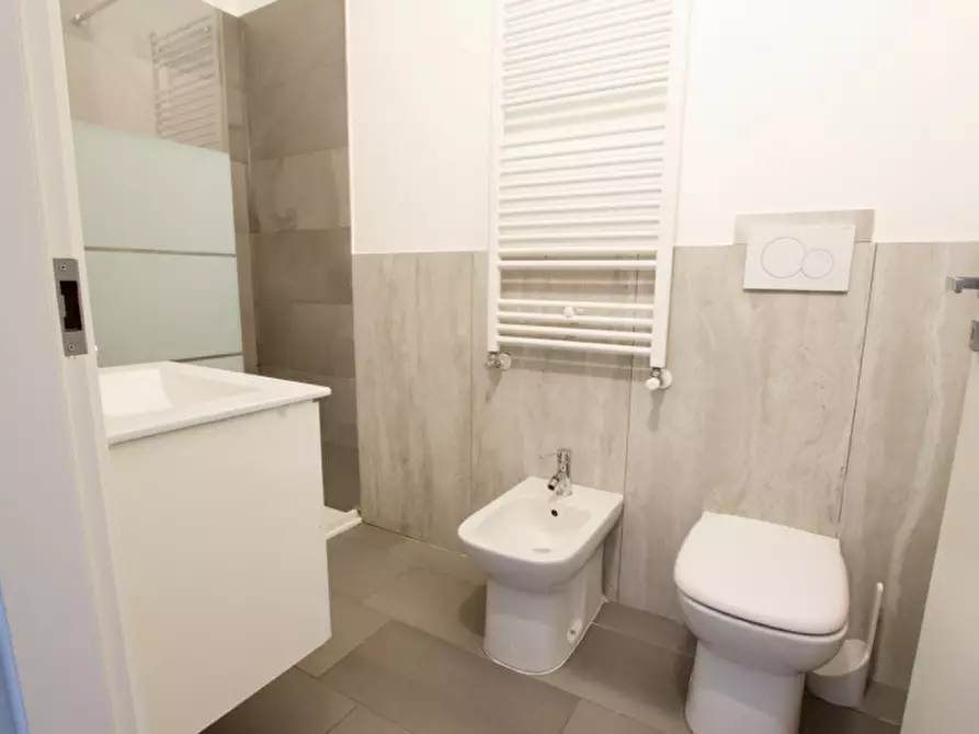 Immagine 33 di Appartamento in vendita  in via carpaccio a Jesolo