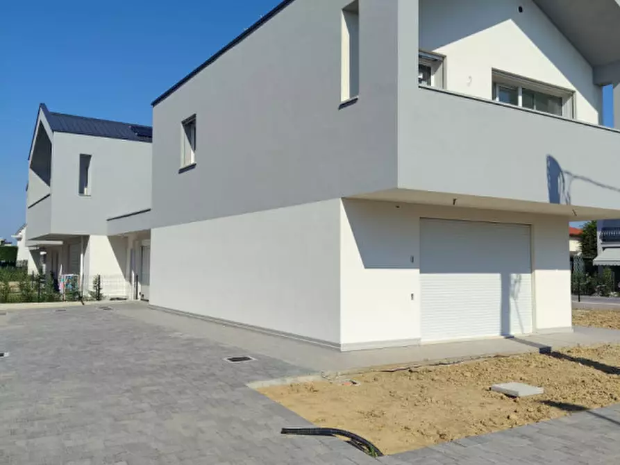 Immagine 6 di Casa indipendente in vendita  in Via Pertini a Rubano