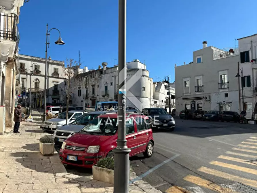 Immagine 1 di Loft/Open space in vendita  in vico II donizetti 5 A a Martina Franca