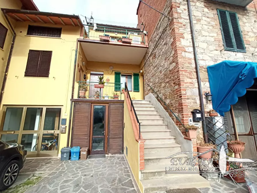 Immagine 5 di Villetta a schiera in vendita  in macchie a Castiglione Del Lago