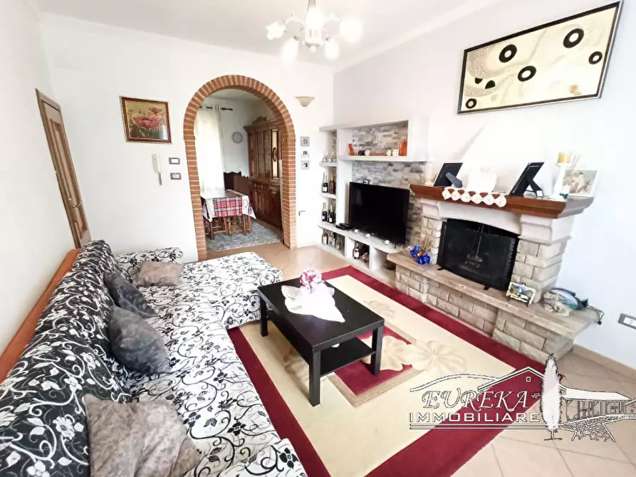 Immagine 7 di Villetta a schiera in vendita  in macchie a Castiglione Del Lago