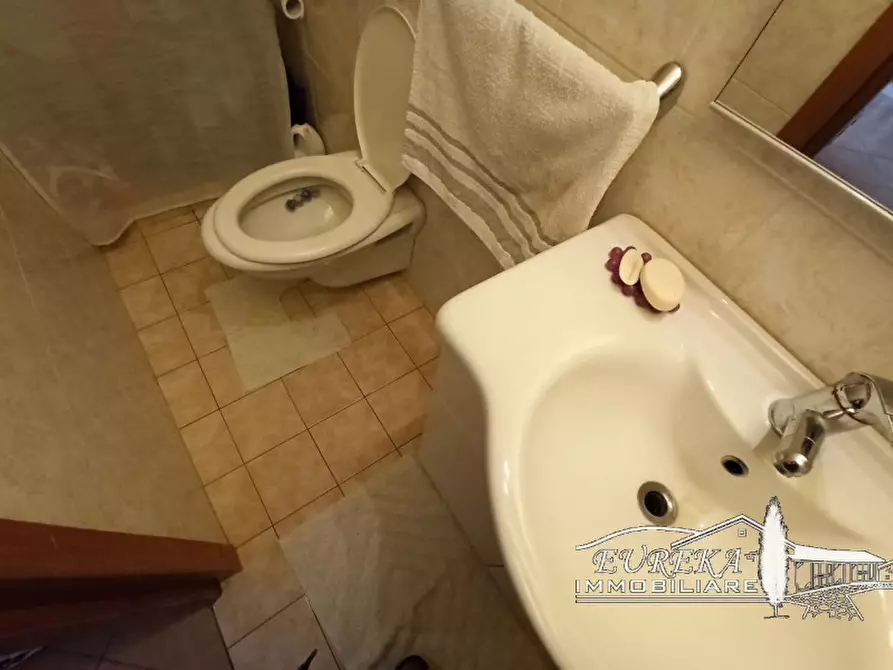 Immagine 12 di Villetta a schiera in vendita  in macchie a Castiglione Del Lago