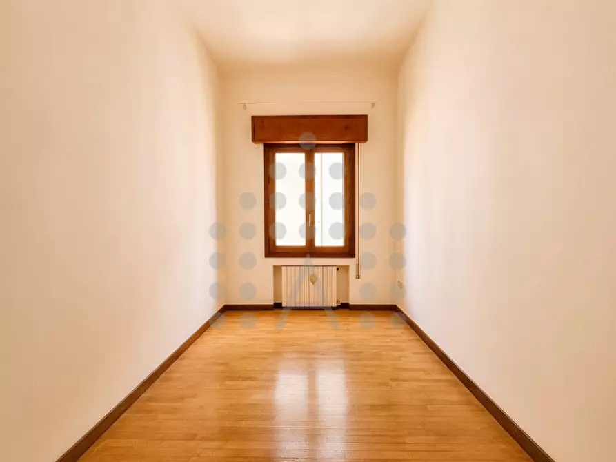 Immagine 5 di Appartamento in vendita  in viale delle terme a Abano Terme