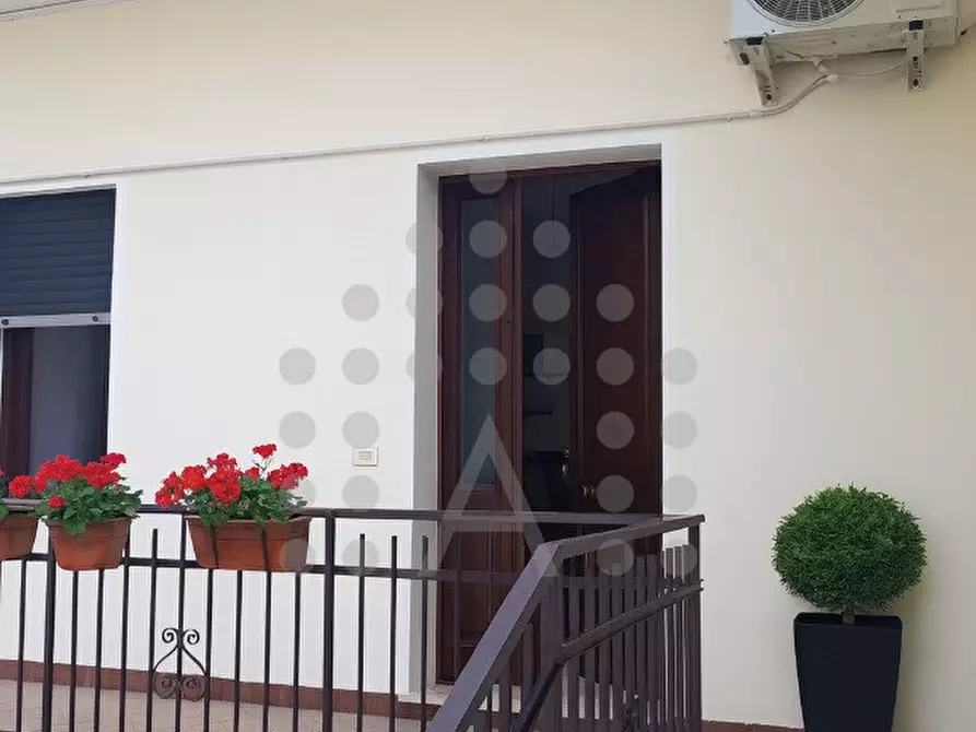 Immagine 11 di Appartamento in vendita  in viale delle terme a Abano Terme