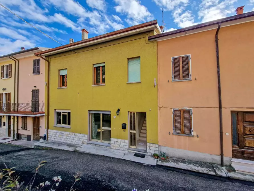 Immagine 1 di Appartamento in vendita  in via Calabiagio a Carpegna