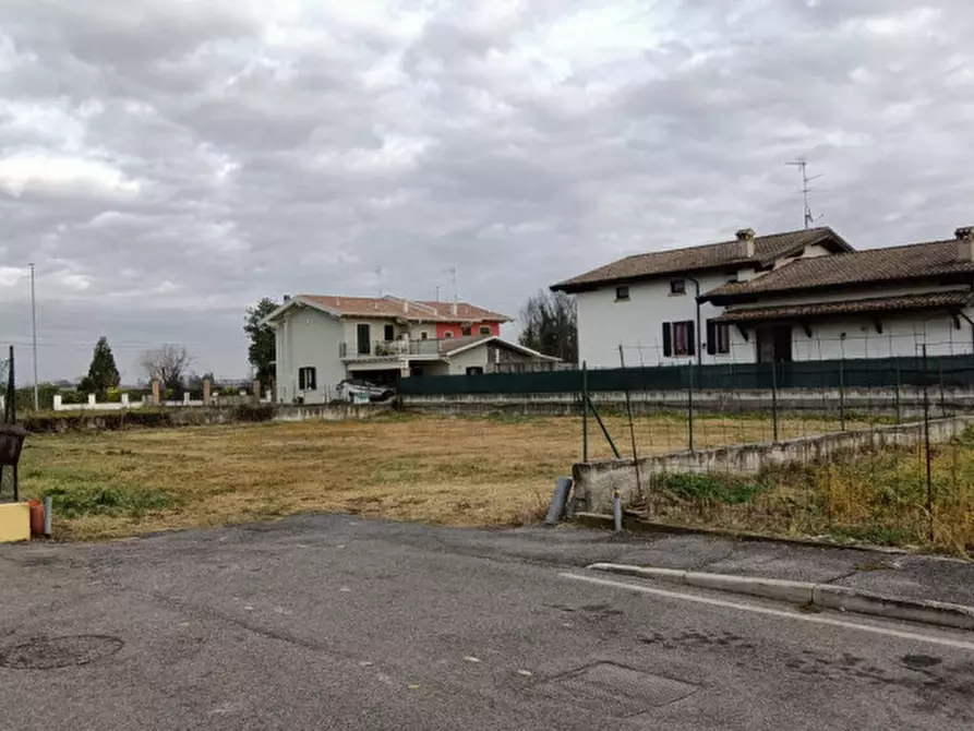 Immagine 1 di Terreno in vendita  in Via Ponterosso a Calvisano