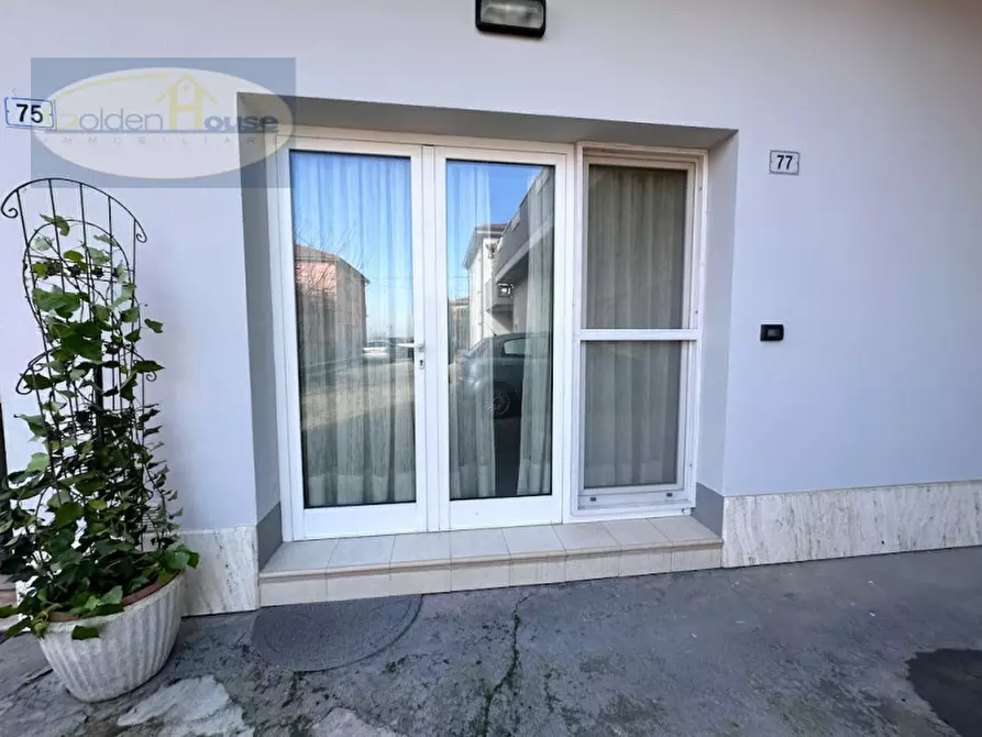 Immagine 3 di Appartamento in vendita  in Strada Provinciale superiore 77 a Molinella