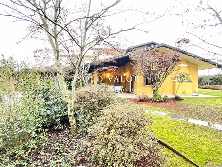 Immagine 4 di Villa in vendita  a Resana