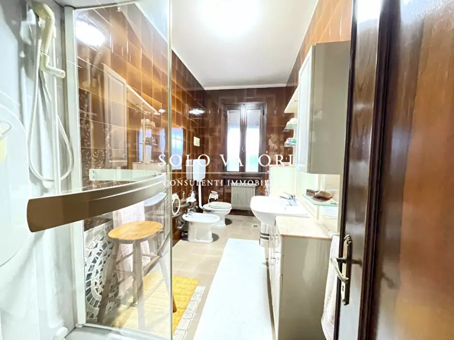 Immagine 11 di Villa in vendita  a Resana